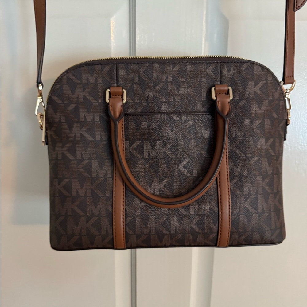 Michael Kors Dark Brown logo satchel - Picture 2 of 4